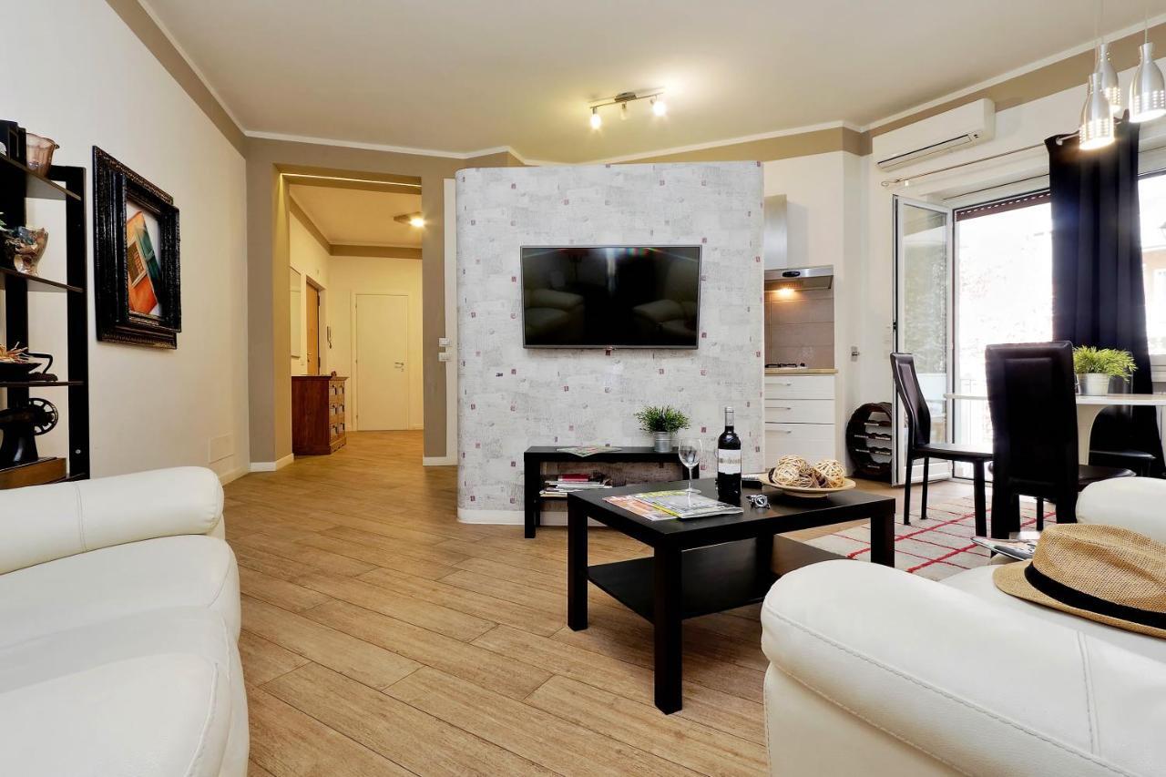 Cipro Terrace Apartment Рим Екстериор снимка